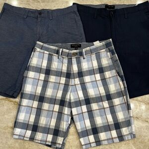BUNDLE of‎ 3 Banana Republic Factory Arden Shorts Navy + Blue + Plaid Size 32
